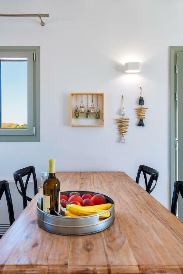 Aelion Villa Vari  ภายนอก รูปภาพ