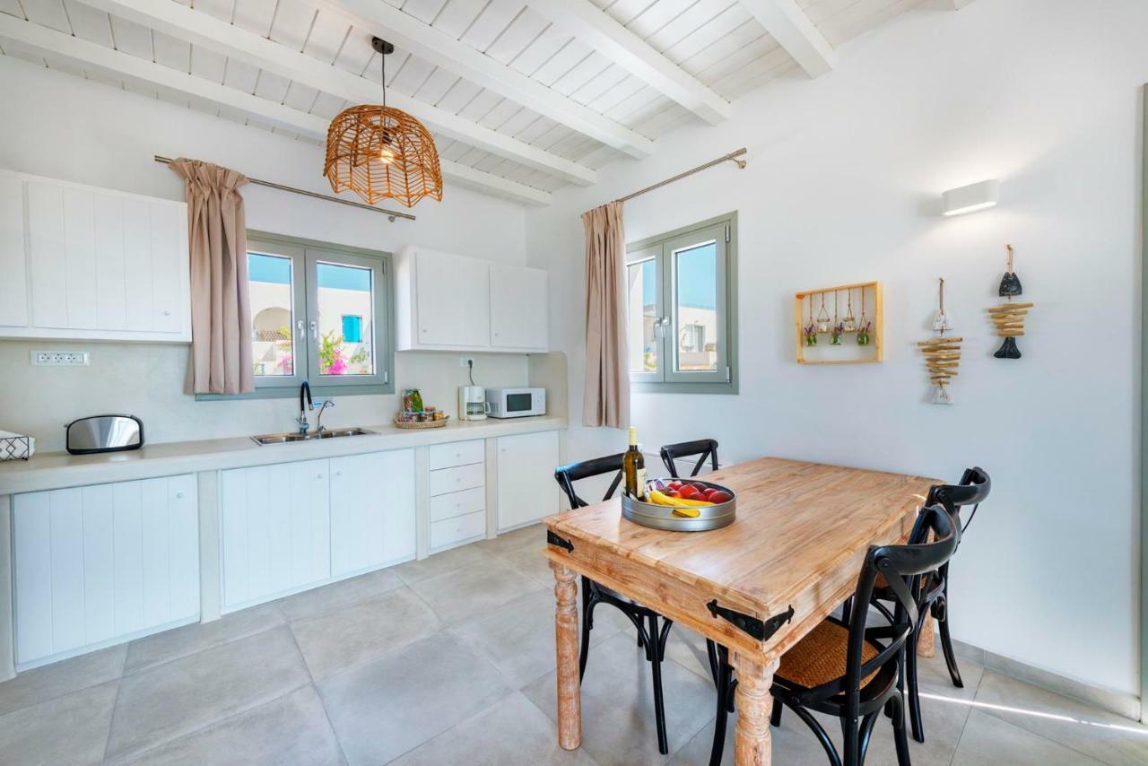 Aelion Villa Vari  ภายนอก รูปภาพ
